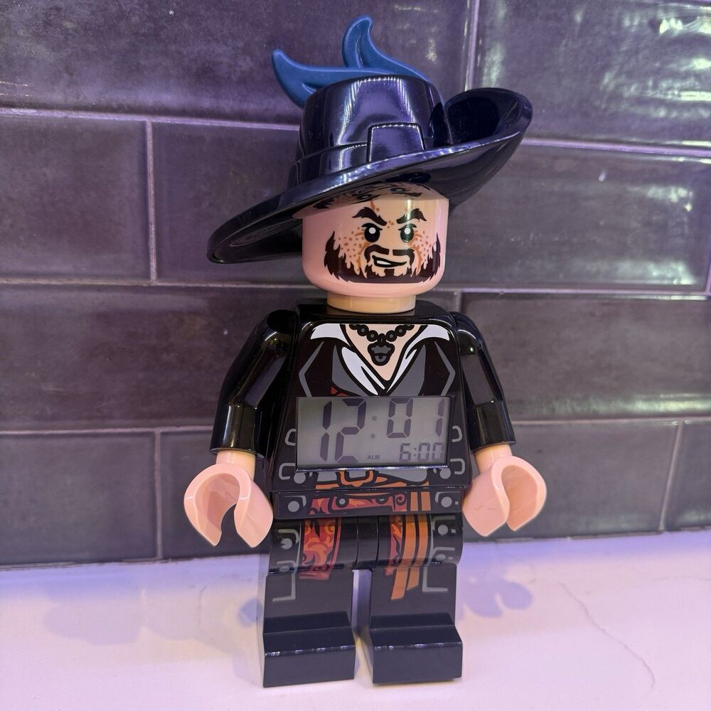 RARE! LEGO Pirates of the Caribbean BARBOSSA w/ Feather! ALARM CLOCK  ~ TESTED! - Picture 2 of 13